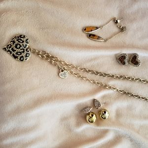 Heart Leopard Necklace with Earrings set.